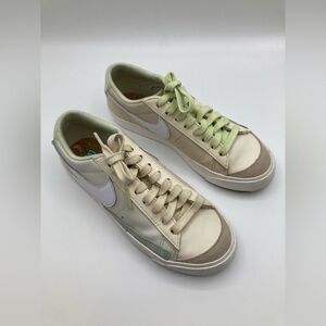 Nike Blazer Low '77 Women's Sneakers in Sea Glass / White / Seafoam Size 7
